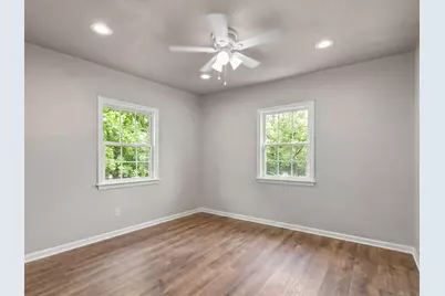 638 Bethpage Avenue, Dallas, TX 75217 - Photo 12