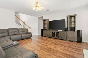 8641 Shadow Trace Dr, Fort Worth, TX 76244 - Photo 6