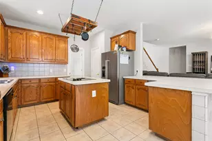 8641 Shadow Trace Dr, Fort Worth, TX 76244 - Photo 10