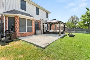 8641 Shadow Trace Dr, Fort Worth, TX 76244 - Photo 28