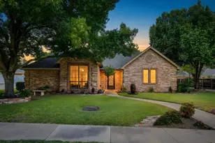 990 Oak Ridge Dr, Keller, TX 76248 - Photo 2