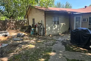 12207 Baron Dr, Balch Springs, TX 75180 - Photo 16