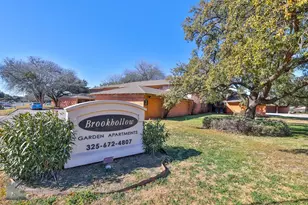 2600 Ivanhoe Ln, Abilene, TX 79605 - Photo 2