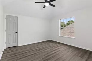 11501 Pheasant Creek Dr, Fort Worth, TX 76244 - Photo 16