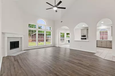 11501 Pheasant Creek Drive, Fort Worth, TX 76244 - Photo 2
