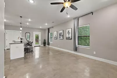 225 E Washington Street, Denison, TX 75021 - Photo 8