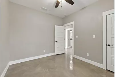 225 E Washington Street, Denison, TX 75021 - Photo 30