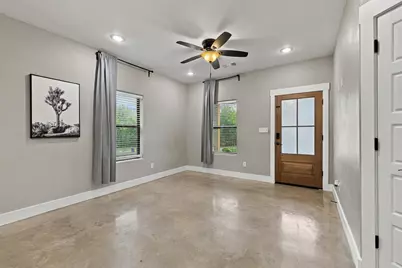 225 E Washington Street, Denison, TX 75021 - Photo 10