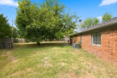 6400 Twin Spruce Court, Arlington, TX 76018 - Photo 30