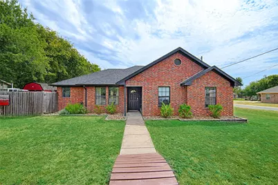 1102 14th Street, Honey Grove, TX 75446 - Photo 1