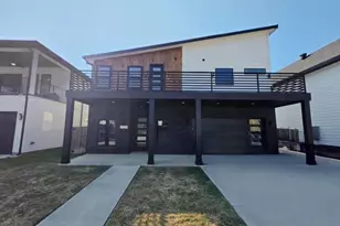 2623 Pennsylvania Ave, Dallas, TX 75215 - Photo 1