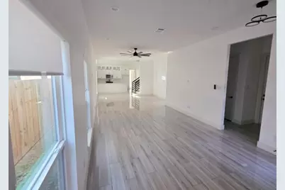 2623 Pennsylvania Avenue, Dallas, TX 75215 - Photo 4