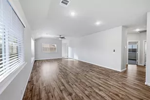 4425 Ridgehurst Ln, Fort Worth, TX 76036 - Photo 8