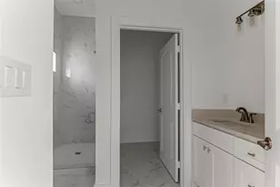 1641 E Tucker St, Fort Worth, TX 76104 - Photo 18