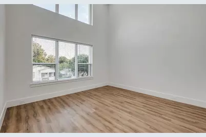 2345 Hondo Avenue, Dallas, TX 75219 - Photo 12