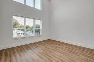 2345 Hondo Ave, Dallas, TX 75219 - Photo 12