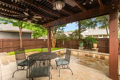 8516 Hudson Street, North Richland Hills, TX 76180 - Photo 10
