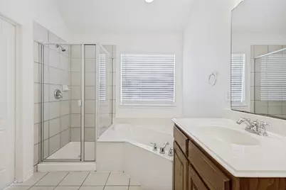 13751 Lincolnshire Lane, Frisco, TX 75035 - Photo 16