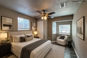 2311 Vagas St, Dallas, TX 75219 - Photo 2
