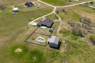 5750 High Mesa Dr, Justin, TX 76247 - Photo 6