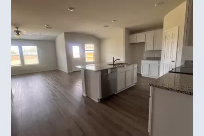 12536 Tarres Court, Waco, TX 76655 - Photo 4