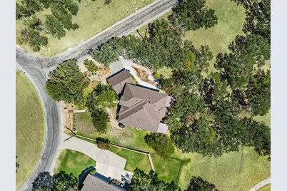 615 Runaway Bay Drive, Runaway Bay, TX 76426 - Photo 38