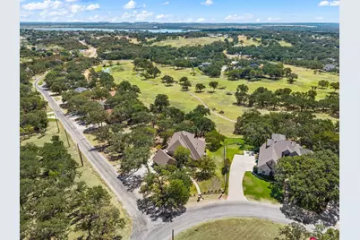 615 Runaway Bay Drive, Runaway Bay, TX 76426 - Photo 4