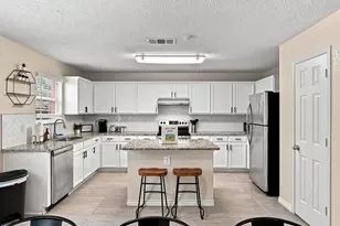 5456 Maverick Dr, Grand Prairie, TX 75052 - Photo 10