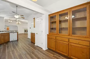 1202 Henard Ln, Granbury, TX 76048 - Photo 14