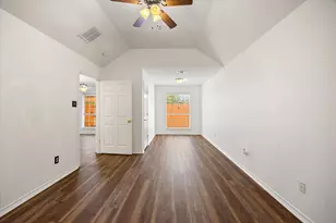 1202 Henard Ln, Granbury, TX 76048 - Photo 18