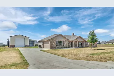 6335 Brookcrest, Godley, TX 76044 - Photo 2
