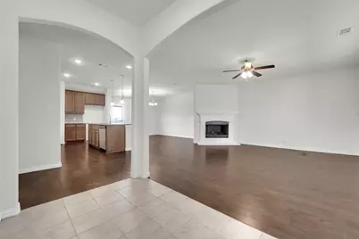 6335 Brookcrest, Godley, TX 76044 - Photo 4