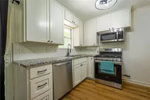807 N Lacy Dr, Lacy Lakeview, TX 76705 - Photo 6