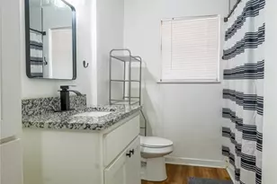 807 N Lacy Dr, Lacy Lakeview, TX 76705 - Photo 12