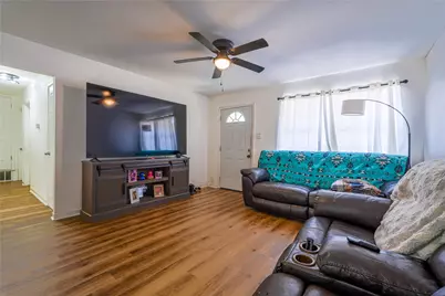 807 N Lacy Drive, Lacy Lakeview, TX 76705 - Photo 4