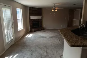 424 Heritage Dr, Crowley, TX 76036 - Photo 6