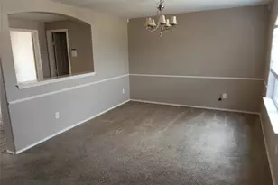 424 Heritage Dr, Crowley, TX 76036 - Photo 2