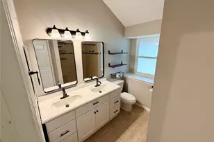 7102 Lyons Rd, Garland, TX 75043 - Photo 26