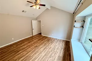 7102 Lyons Rd, Garland, TX 75043 - Photo 24