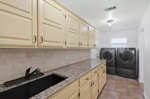 215 Morene Ave, Waxahachie, TX 75165 - Photo 24