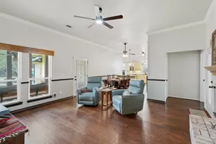 215 Morene Ave, Waxahachie, TX 75165 - Photo 8