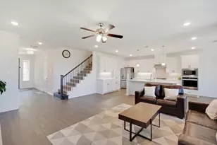 205 Somerset Dr, Lewisville, TX 75056 - Photo 10