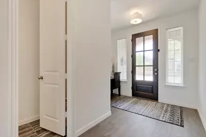 205 Somerset Drive, Lewisville, TX 75056 - Photo 6