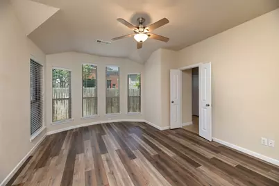 10525 Turning Leaf Trail, Fort Worth, TX 76131 - Photo 4