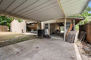 623 N Bowen Rd, Arlington, TX 76012 - Photo 36