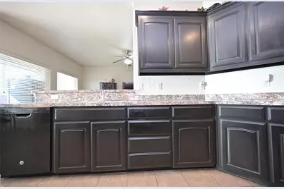 3000 Mitchell Court, Arlington, TX 76010 - Photo 8