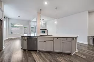 2615 High Bluff Dr, Mansfield, TX 76063 - Photo 10
