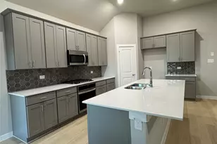 400 Stone Holw Dr, Ferris, TX 75125 - Photo 4