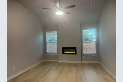 400 Stone Hollow Drive, Ferris, TX 75125 - Photo 10