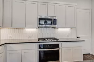 4416 Henderson Ave, North Richland Hills, TX 76180 - Photo 12